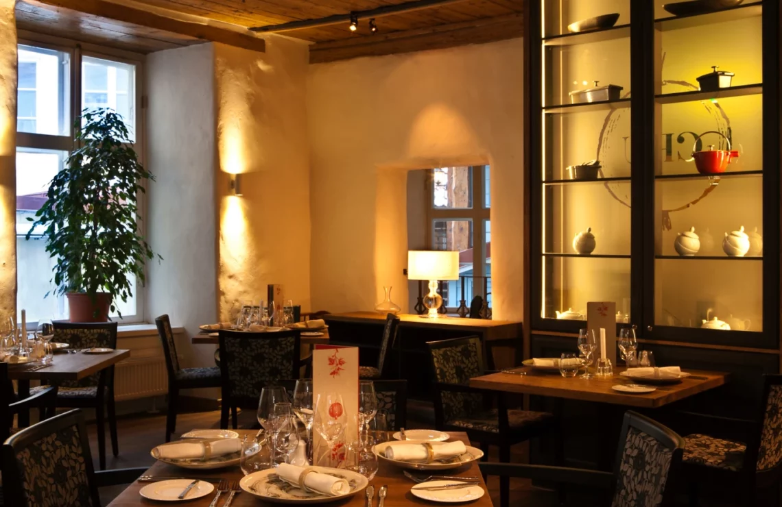 Restaurant Cru